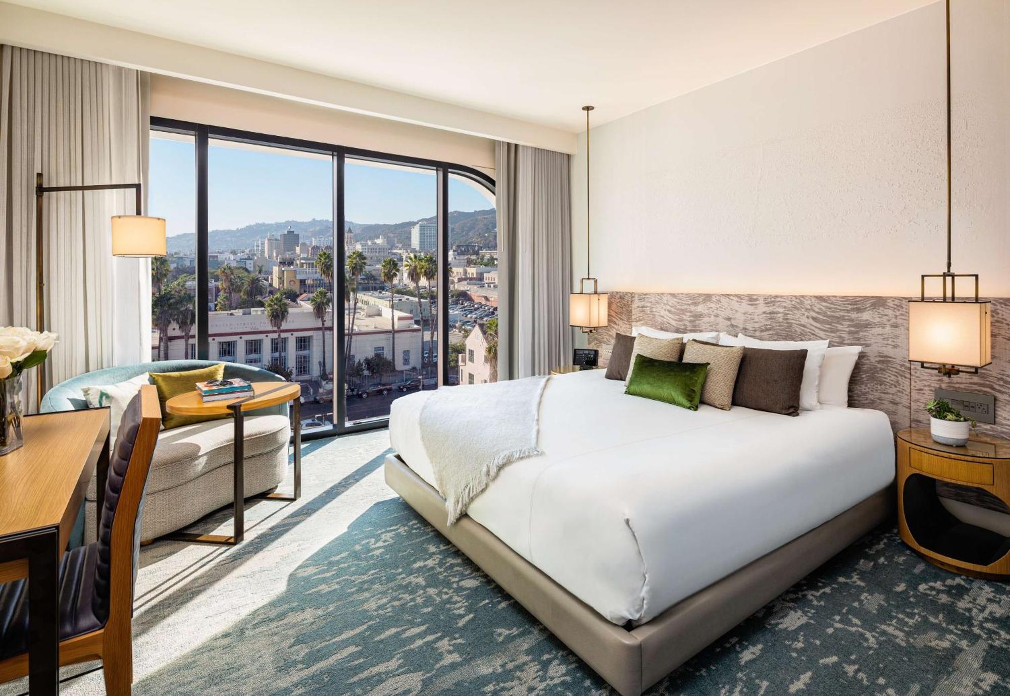 Hotel Dream Hollywood, By Hyatt 4*