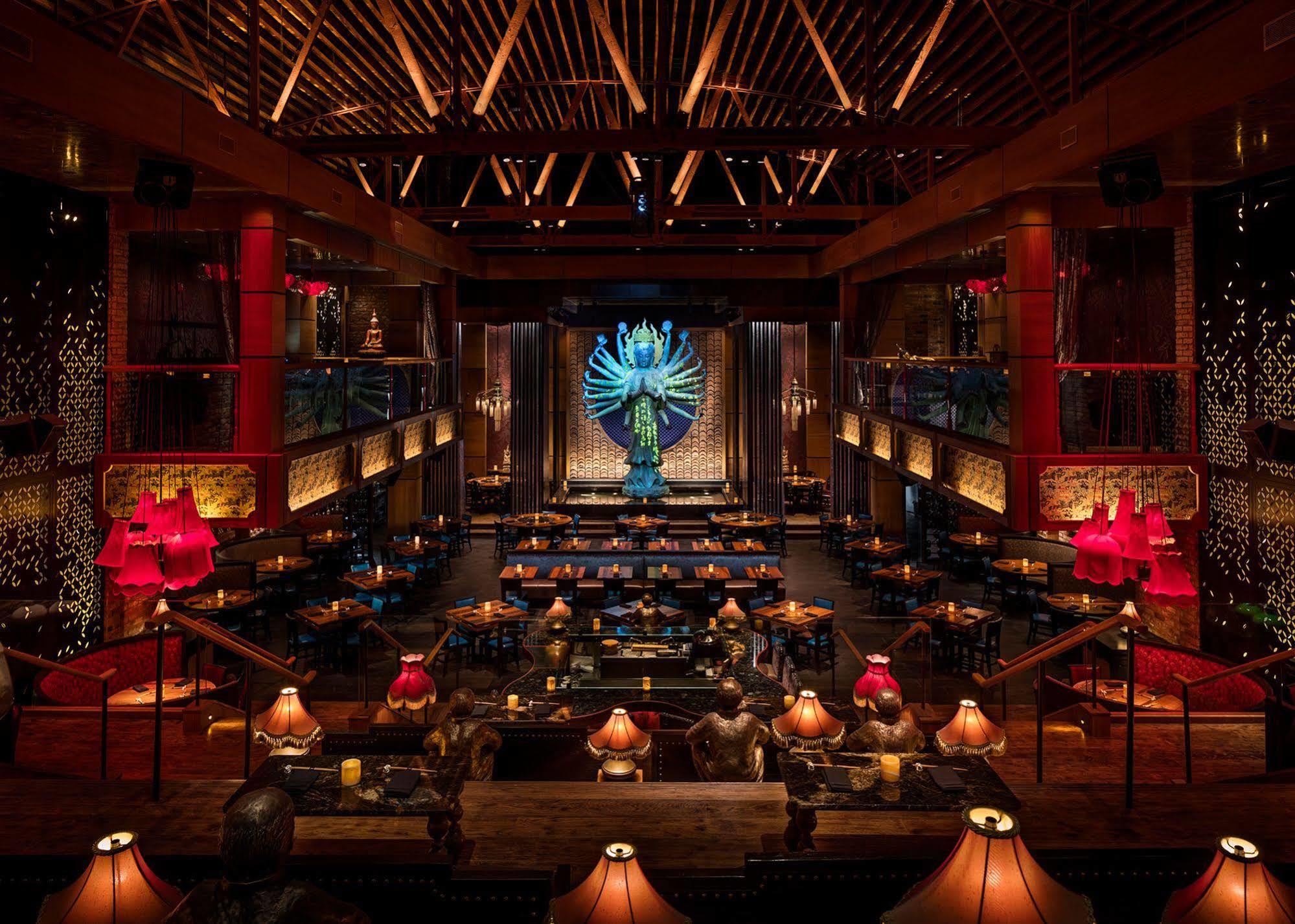 Dream Hollywood, By Hyatt Hotel